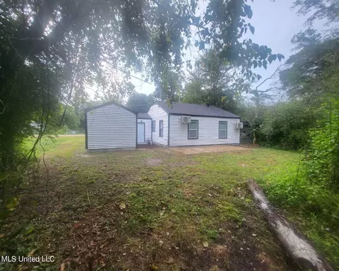 Exterior - 129 Savanna St, Jackson, MS 39212 photo 1 of 1