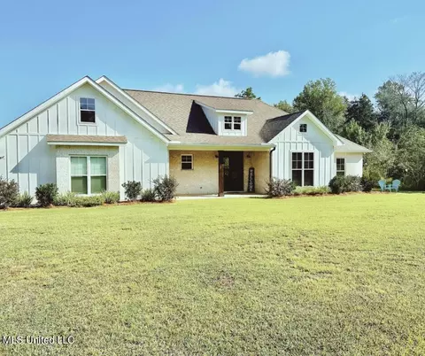 4955 Davis Sawmill Rd, Lucedale, MS 39452 photo 2