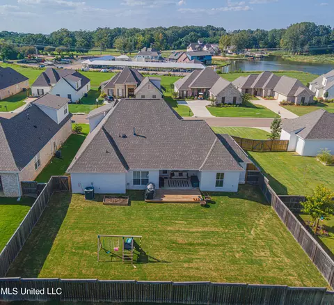 View/Area - 108 Bridgewater Loop, Madison, MS 39110 photo 1 of 3
