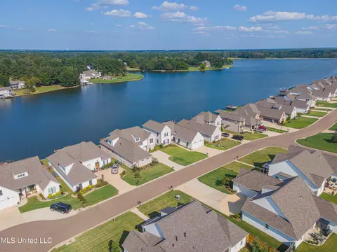 View/Area - 108 Bridgewater Loop, Madison, MS 39110 photo 2 of 3