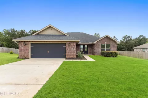 49 Summit View Dr, Perkinston, MS 39573