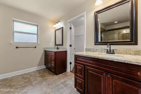 Bath - 49 Summit View Dr, Perkinston, MS 39573 photo 1 of 3