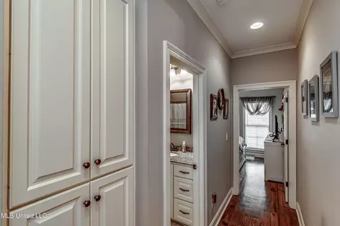 Entry Way - 165 Fieldstone Ln, Madison, MS 39110 photo 3 of 3