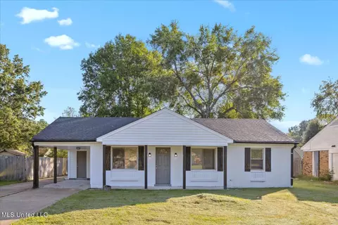 6250 Tulane Rd, Horn Lake, MS 38637