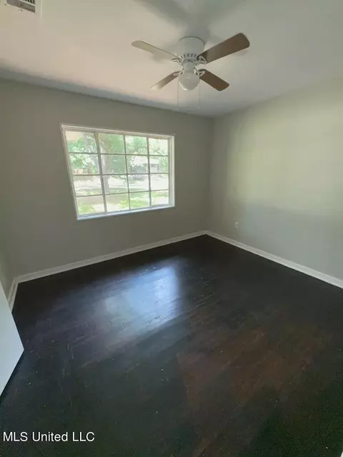 Other - 455 Cummins St, Jackson, MS 39204 photo 1 of 11