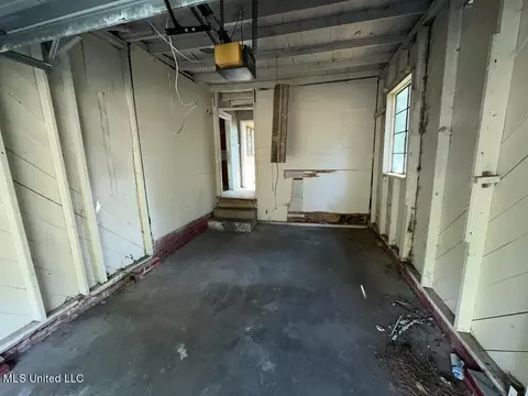Other - 455 Cummins St, Jackson, MS 39204 photo 10 of 11