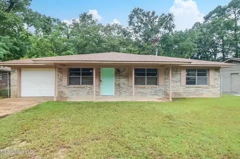 147 James Dr, Gulfport, MS 39503
