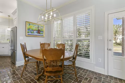 546 Florence Dr, Madison, MS 39110 photo 9