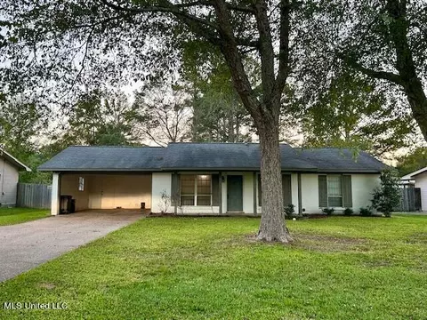 271 Second St, Flora, MS 39071