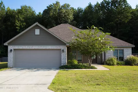 267 Stone Ridge Rd, Starkville, MS 39759