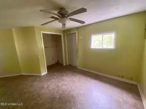 Bedroom - 405 E Jefferson St, Kosciusko, MS 39090 photo 2 of 4