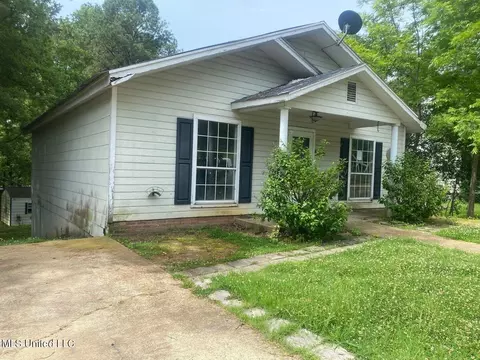 Other - 405 E Jefferson St, Kosciusko, MS 39090 photo 3 of 3