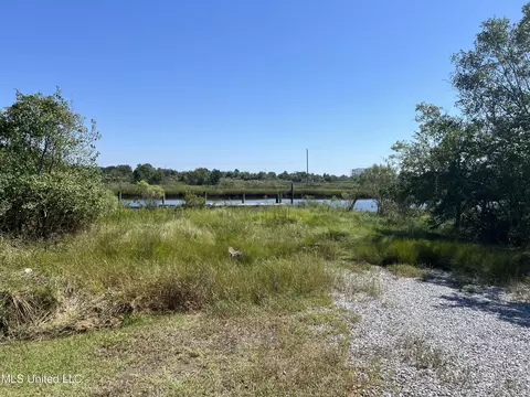 Lambert Lane, Bay Saint Louis, MS 39520