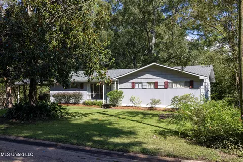 4636 Kelton Dr, Jackson, MS 39211