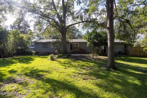 Exterior - 4636 Kelton Dr, Jackson, MS 39211 photo 5 of 10