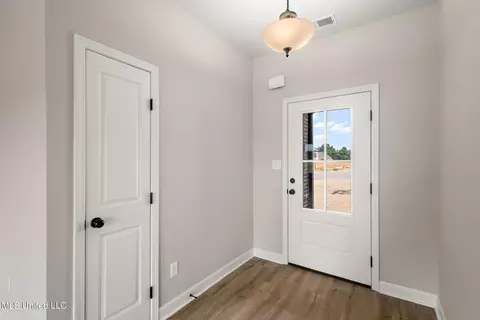 6288 Clover Ct, Walls, MS 38680 photo 8