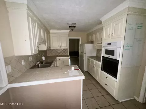 702 Audubon Point Dr, Brandon, MS 39047 photo 5