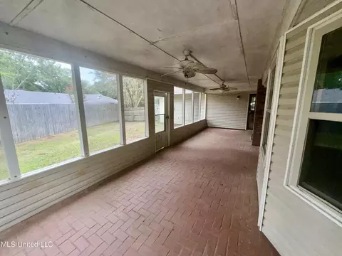 702 Audubon Point Dr, Brandon, MS 39047 photo 10