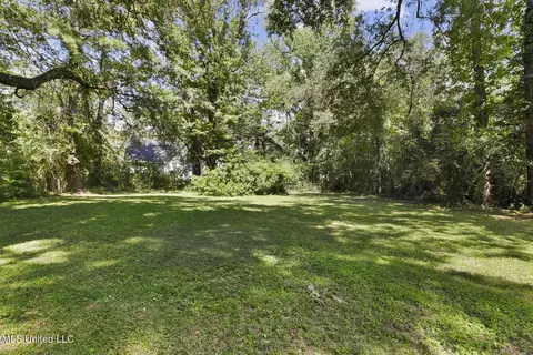 746 Brookwood Rd, Jackson, MS 39206 photo 28