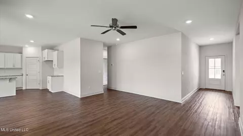 147 Copper Creek Dr, Clinton, MS 39056 photo 8