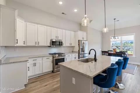 Kitchen - 5065 Watson Vw, Nesbit, MS 38651 photo 1 of 2