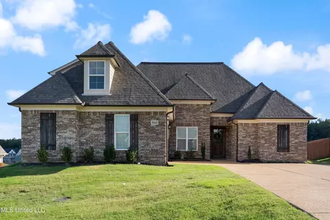 5065 Watson Vw, Nesbit, MS 38651
