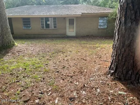 6226 Hwy 37 N, Taylorsville, MS 39168