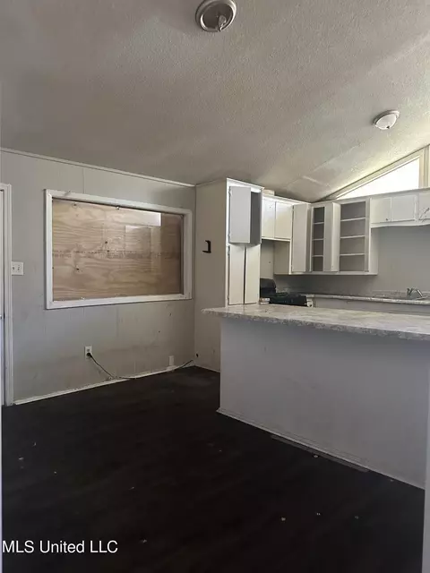 Other - 243 Queen Anne Ln, Jackson, MS 39209 photo 3 of 14