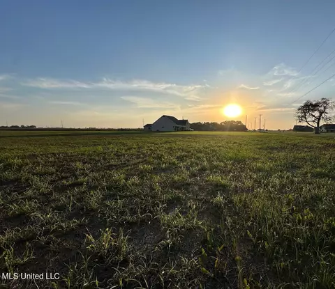 Township Road, Merigold, MS 38759
