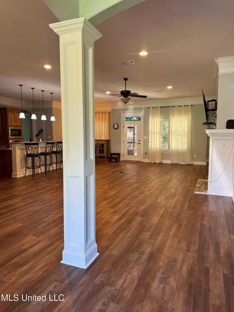 334 Lott Rd, Perkinston, MS 39573 photo 2
