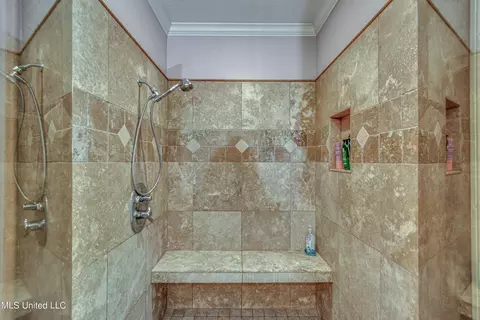 Bath - 269 Williams Dr, Florence, MS 39073 photo 4 of 10