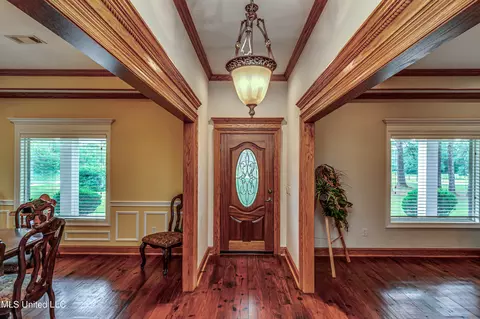 Entry Way - 269 Williams Dr, Florence, MS 39073 photo 1 of 2