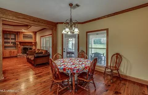 Dining - 269 Williams Dr, Florence, MS 39073 photo 6 of 7