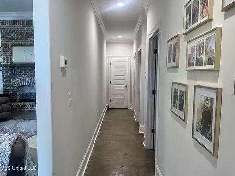 Entry Way - 133 Coventry Ln, Brandon, MS 39042 photo 1 of 4