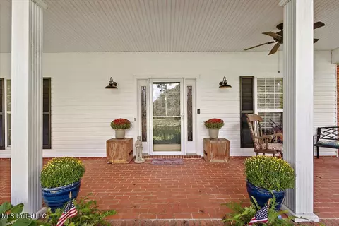 104 Mcwilliams Dr, Terry, MS 39170 photo 4