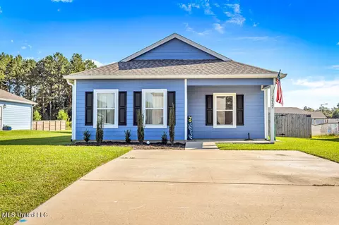 13132 Tracewood Dr, Gulfport, MS 39503