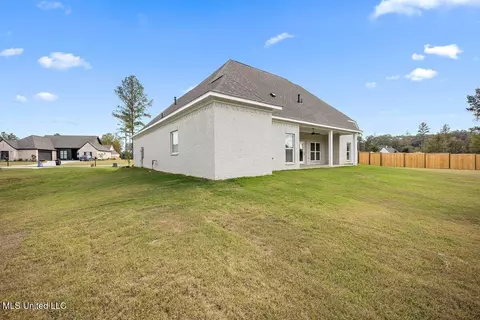 109 Lakecrest Dr, Madison, MS 39110 photo 30
