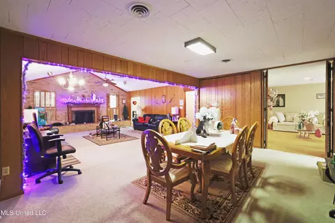 Dining - 5856 Medallion Dr, Jackson, MS 39211 photo 3 of 3