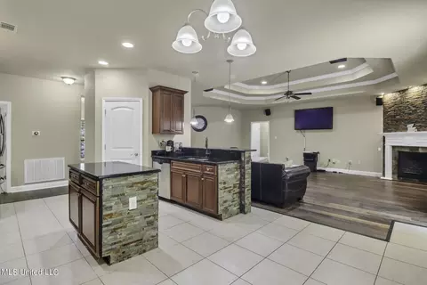 512 Dynsmore Pl, Long Beach, MS 39560 photo 10