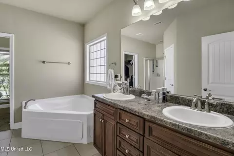 512 Dynsmore Pl, Long Beach, MS 39560 photo 14