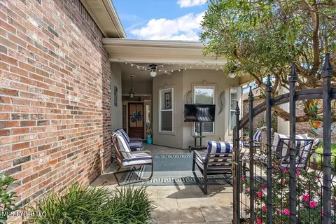 104 Courtyards Dr, Pearl, MS 39208 photo 4