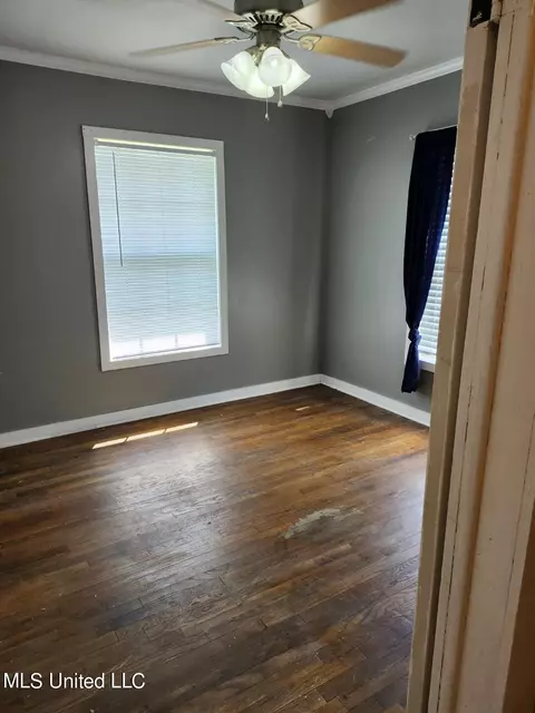 Bedroom - 7733 Carter Rd, Moss Point, MS 39562 photo 2 of 3