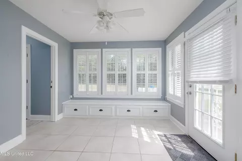 Entry Way - 5679 Peyton Rd, Coldwater, MS 38618 photo 2 of 2