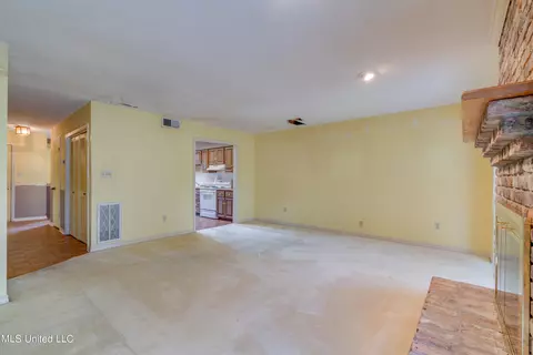 409 Highpoint Dr, Diamondhead, MS 39525 photo 19