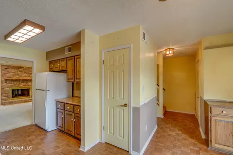 409 Highpoint Dr, Diamondhead, MS 39525 photo 13