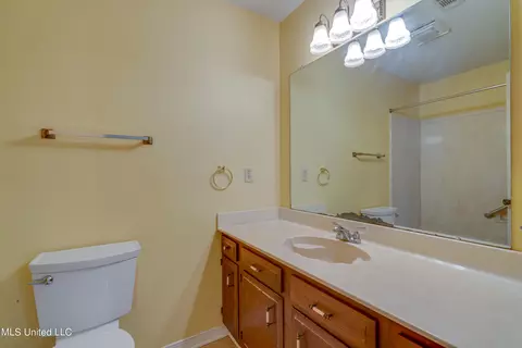 409 Highpoint Dr, Diamondhead, MS 39525 photo 28