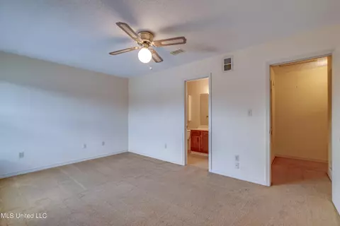 409 Highpoint Dr, Diamondhead, MS 39525 photo 32