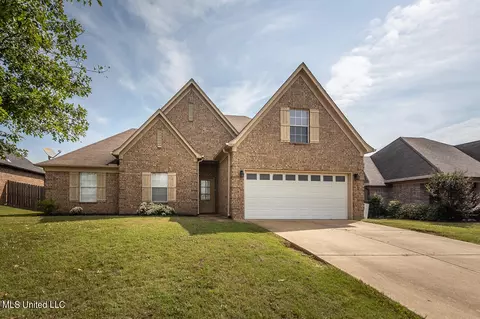 5908 Antler Trl, Southaven, MS 38672