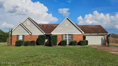 100 Kiwi Cv, Senatobia, MS 38668