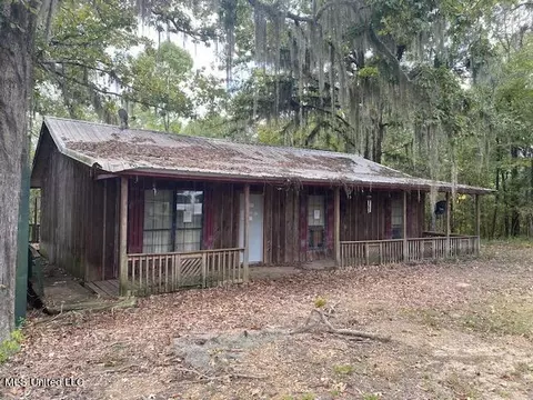 399 Abernathy Rd, Flora, MS 39071